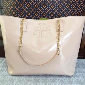 ⚡️New Tory Burch Tote⚡️